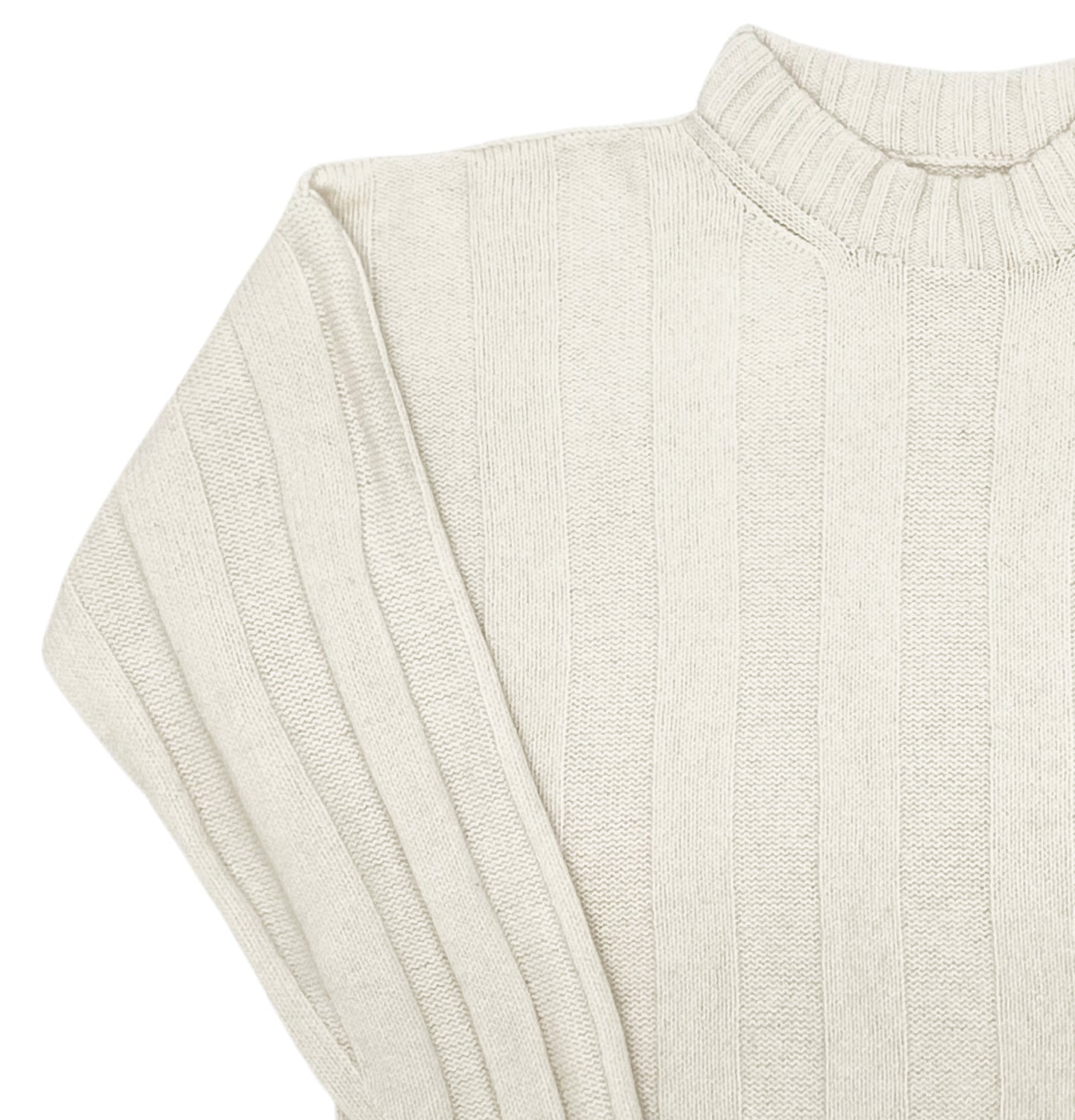 Wide-rib sweater in ecru