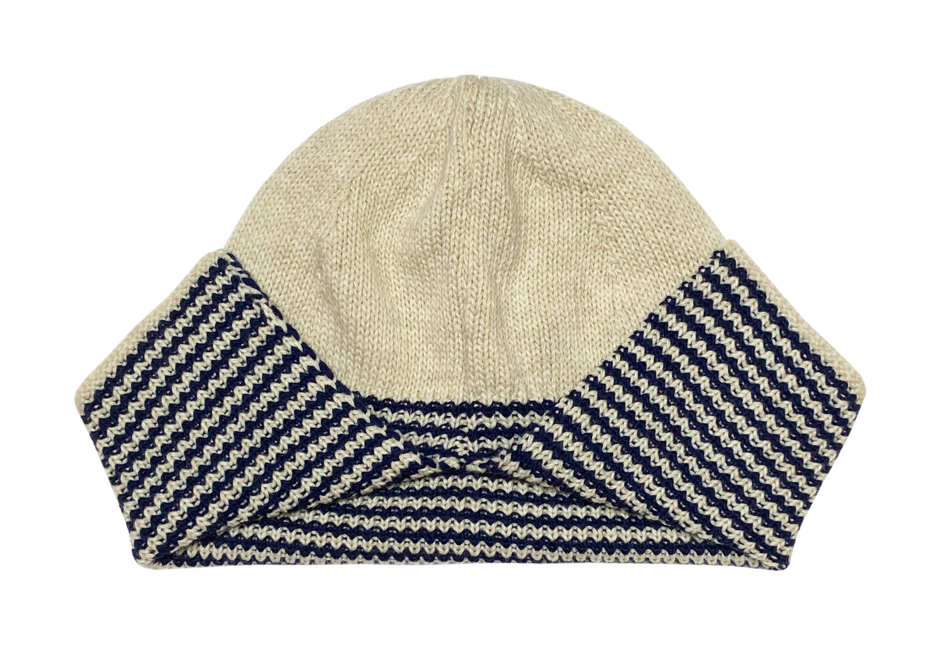 Flap hat in oatmeal & navy