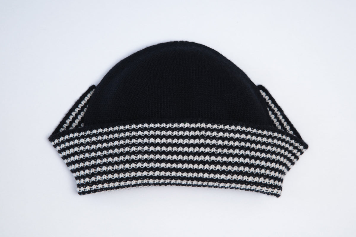 Flap Hat Original