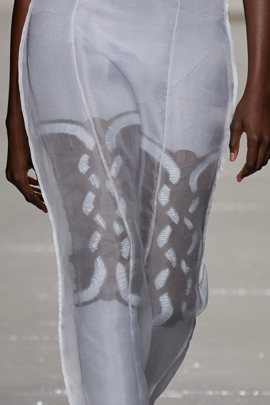 Shibari Tights consulting for Sinead O'Dwyer.